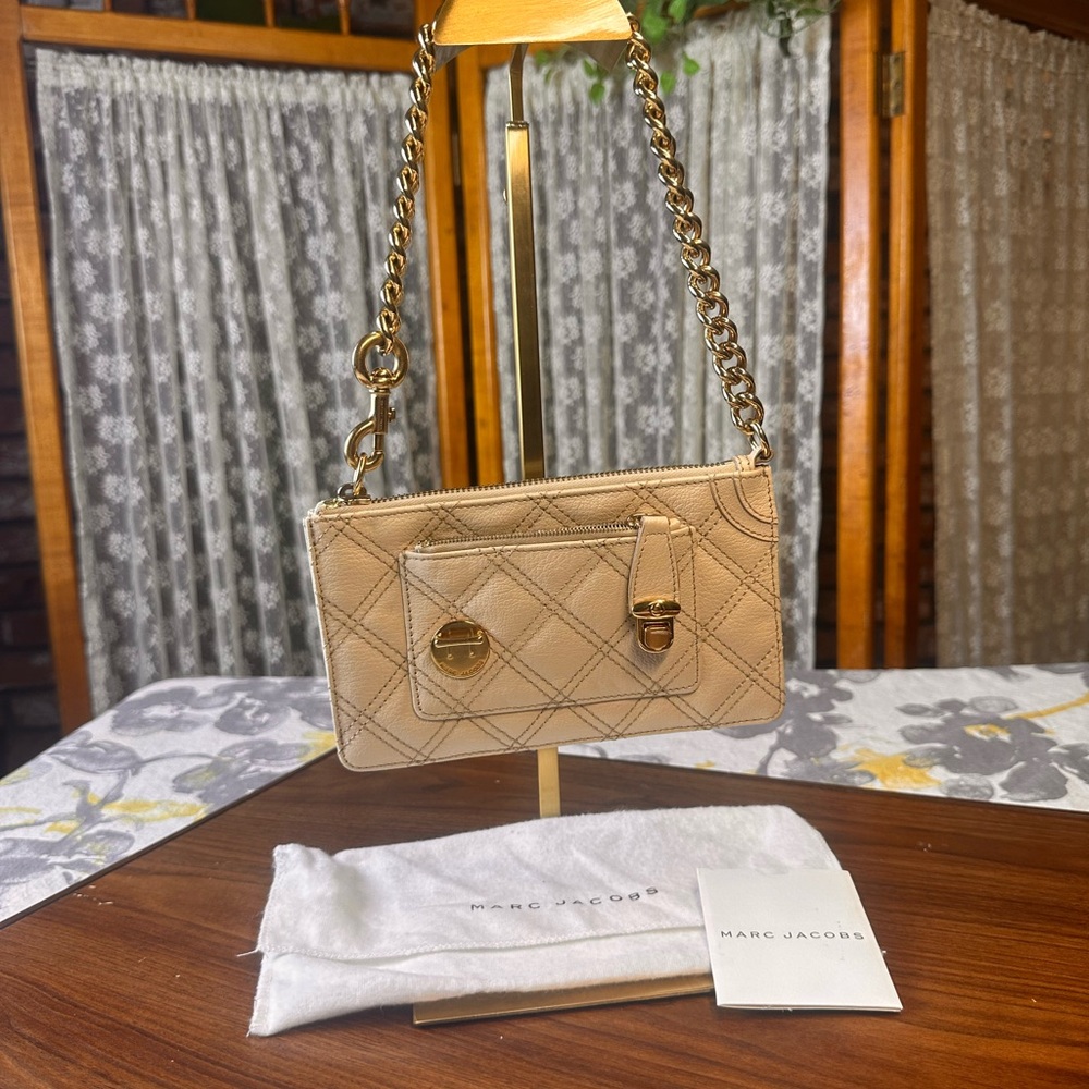 Marc Jacobs “The Bev” Calf Skin Ivory Quilted Clutch